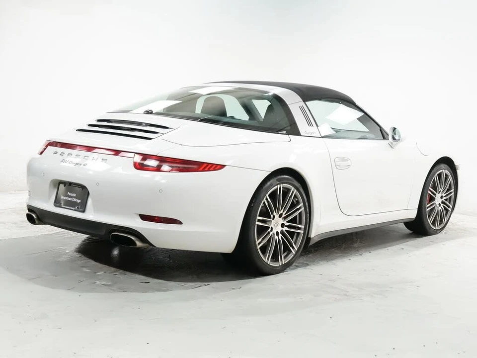 2015 Porsche 991 Targa 4 & 4S - Image 10 of 31