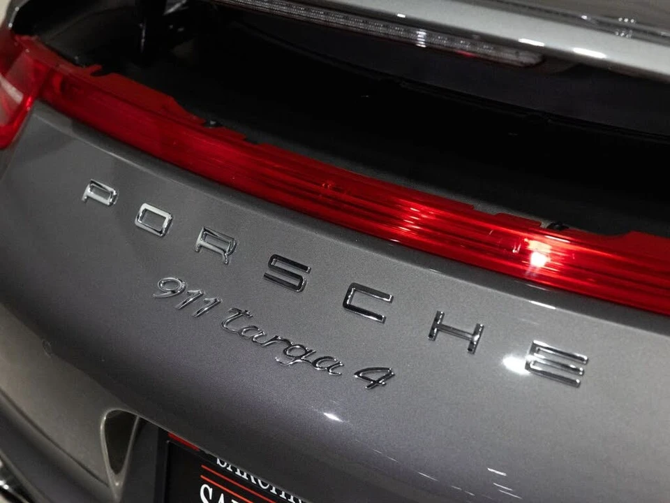 2015 Porsche 991 Targa 4 & 4S - Image 12 of 31
