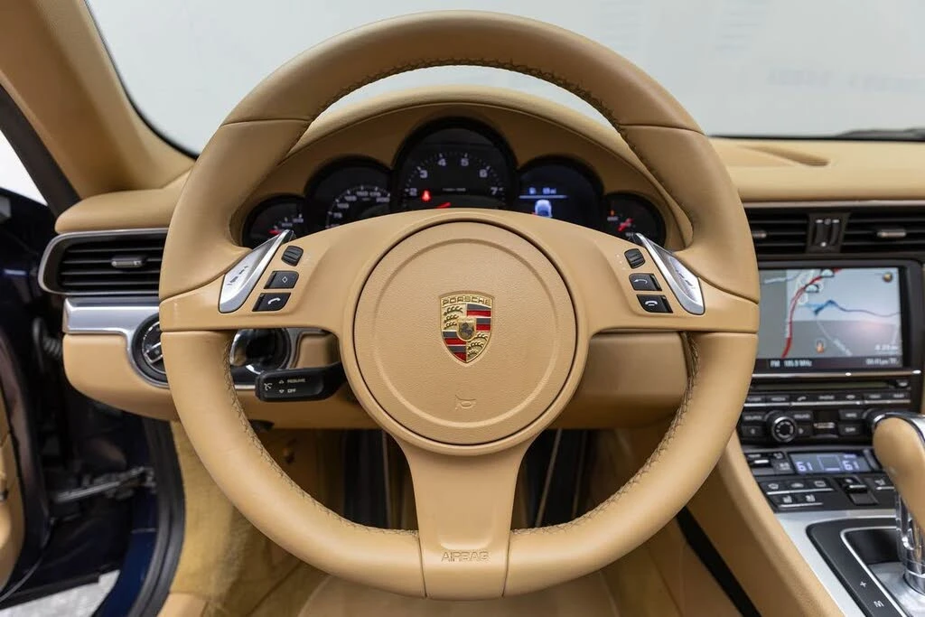 2015 Porsche 991 Targa 4 & 4S - Image 25 of 31