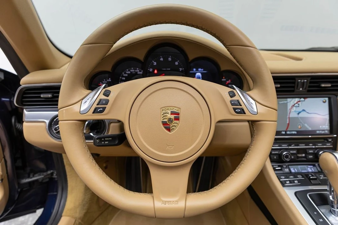 2015 Porsche 991 Targa 4 & 4S - Image 25 of 31