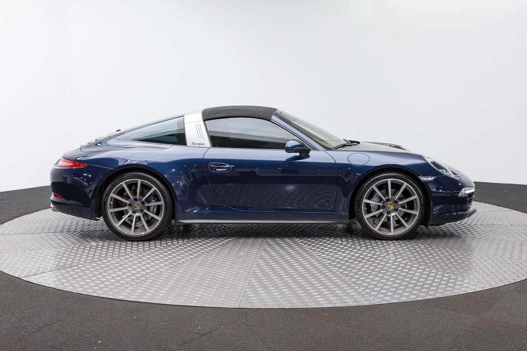 2015 Porsche 991 Targa 4 & 4S - Image 11 of 31