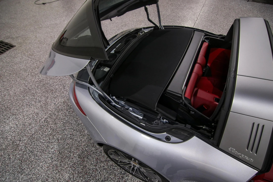 2015 Porsche 991 Targa 4 & 4S - Image 28 of 31