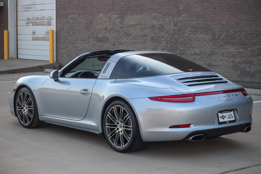 2015 Porsche 991 Targa 4 & 4S - Image 10 of 31