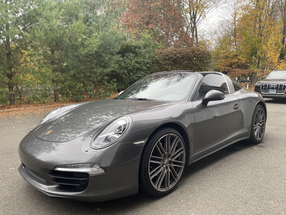 2015 Porsche 991 Targa 4 & 4S - Image 10 of 31