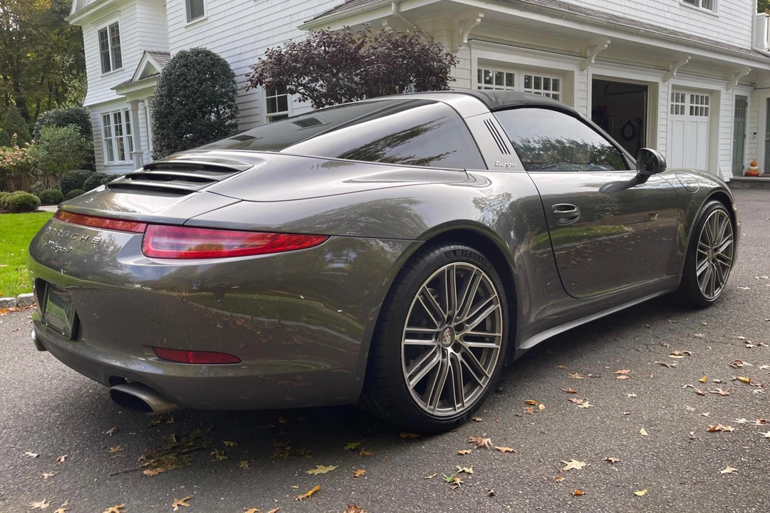2015 Porsche 991 Targa 4 & 4S - Image 4 of 31