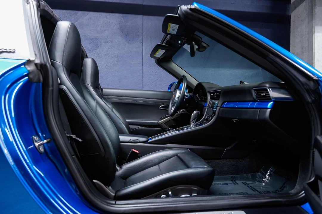 2015 Porsche 991 Targa 4 & 4S - Image 26 of 31