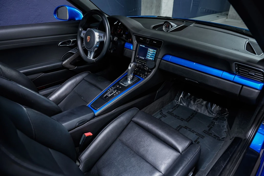 2015 Porsche 991 Targa 4 & 4S - Image 28 of 31