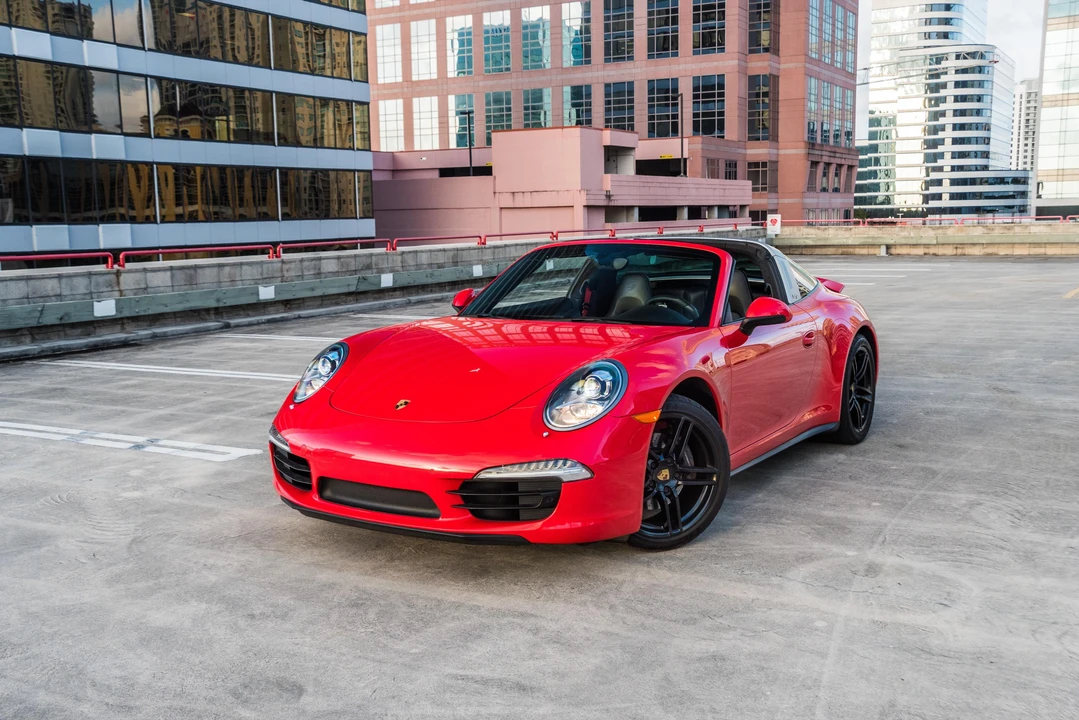 2015 Porsche 991 Targa 4 & 4S - Image 7 of 31