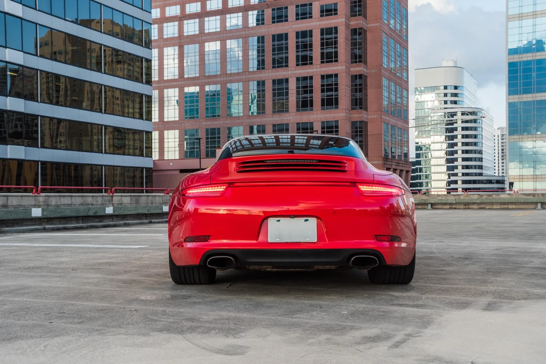 2015 Porsche 991 Targa 4 & 4S - Image 22 of 31