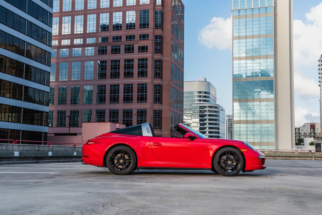 2015 Porsche 991 Targa 4 & 4S - Image 31 of 31