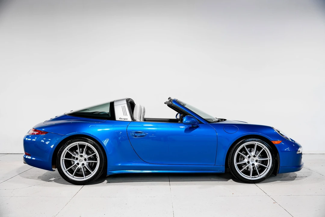 2015 Porsche 991 Targa 4 & 4S - Image 2 of 12