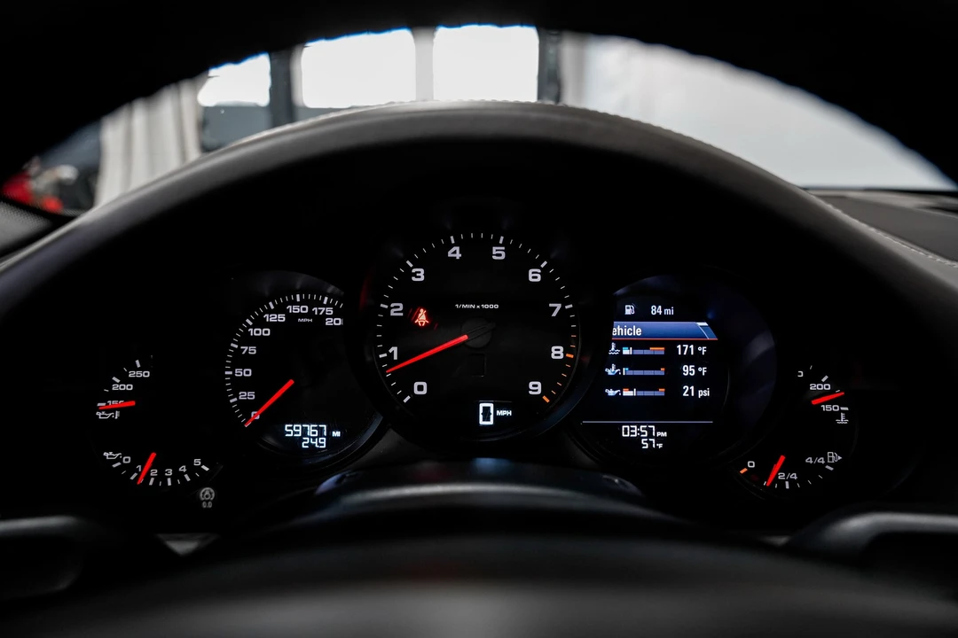 2015 Porsche 991 Targa 4 & 4S - Image 10 of 12