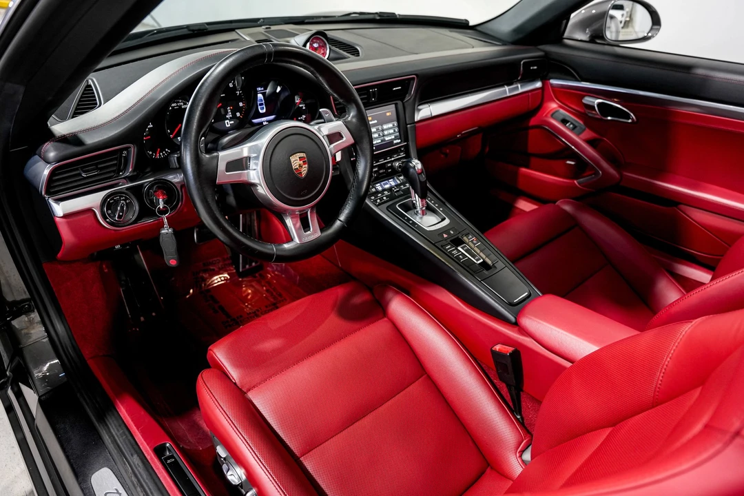 2015 Porsche 991 Targa 4 & 4S - Image 10 of 21