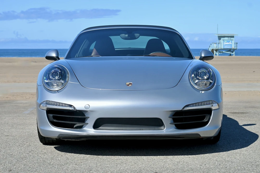 2015 Porsche 991 Targa 4 & 4S - Image 9 of 31