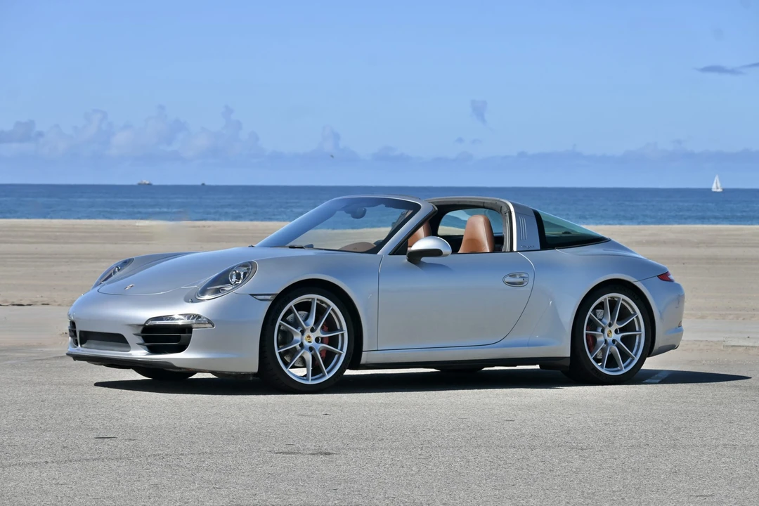 2015 Porsche 991 Targa 4 & 4S - Image 30 of 31
