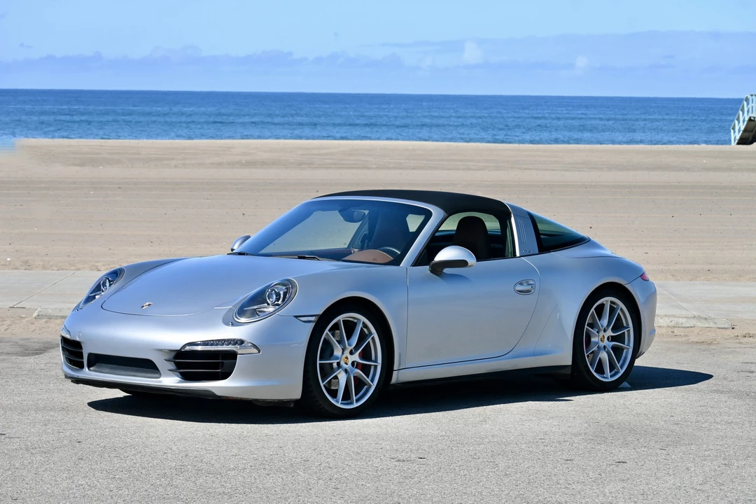 2015 Porsche 991 Targa 4 & 4S - Image 3 of 31