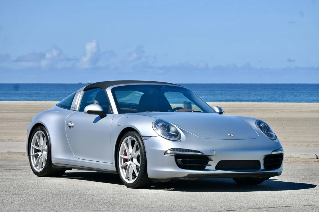 2015 Porsche 991 Targa 4 & 4S - Image 10 of 31