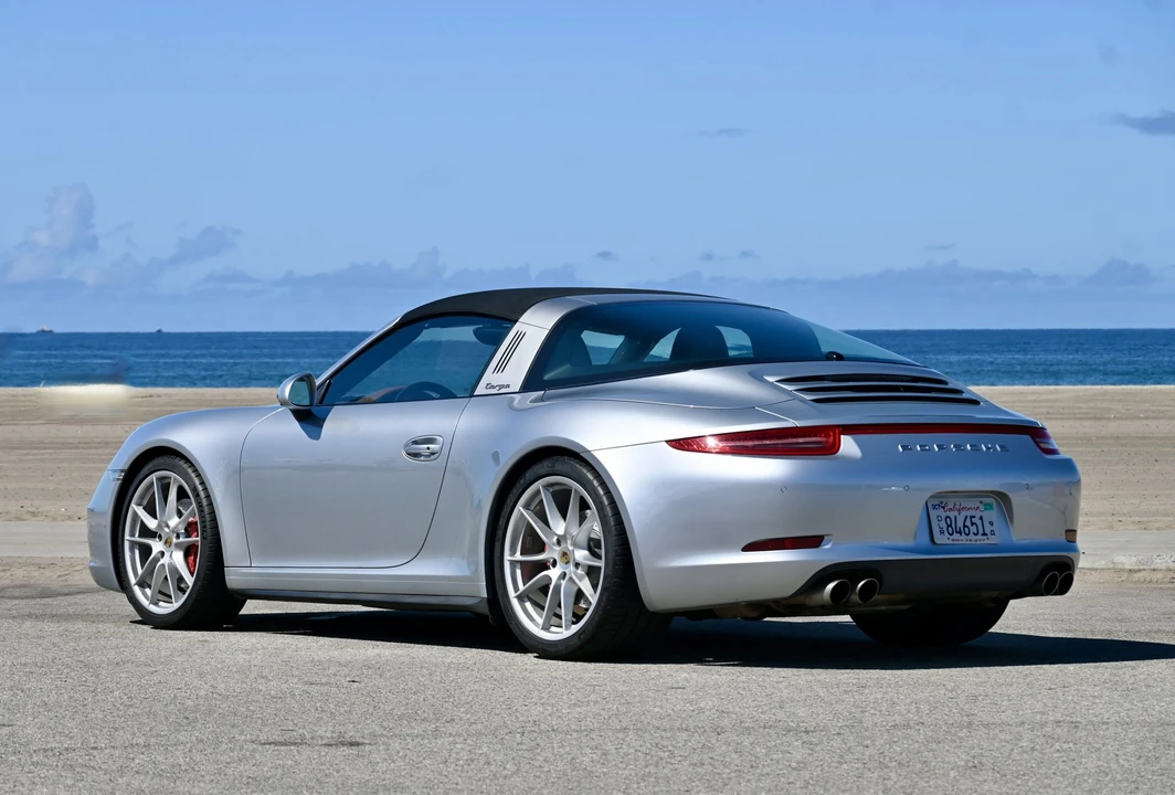 2015 Porsche 991 Targa 4 & 4S - Image 24 of 31