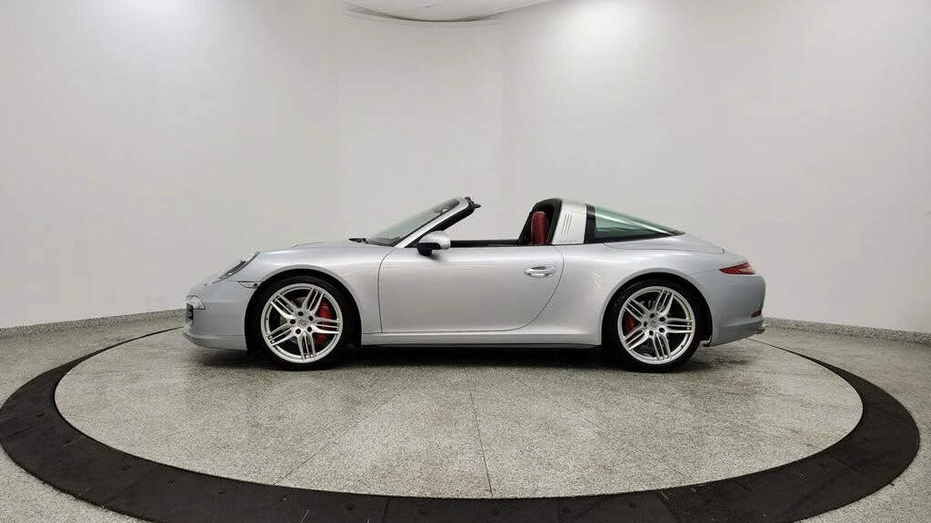 2015 Porsche 991 Targa 4 & 4S - Image 2 of 31
