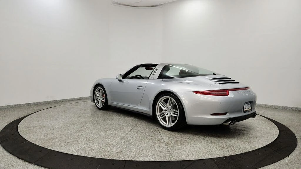 2015 Porsche 991 Targa 4 & 4S - Image 3 of 31
