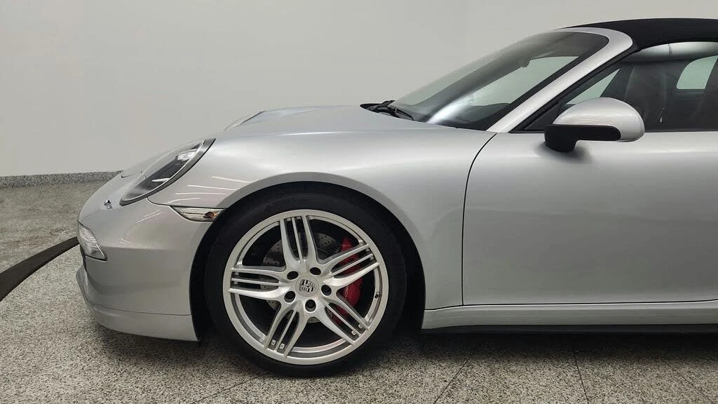 2015 Porsche 991 Targa 4 & 4S - Image 9 of 31