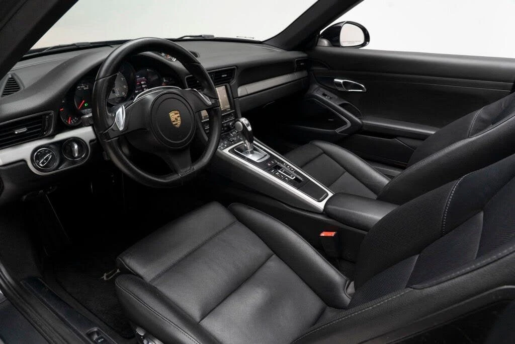 2015 Porsche 991 Targa 4 & 4S - Image 13 of 31