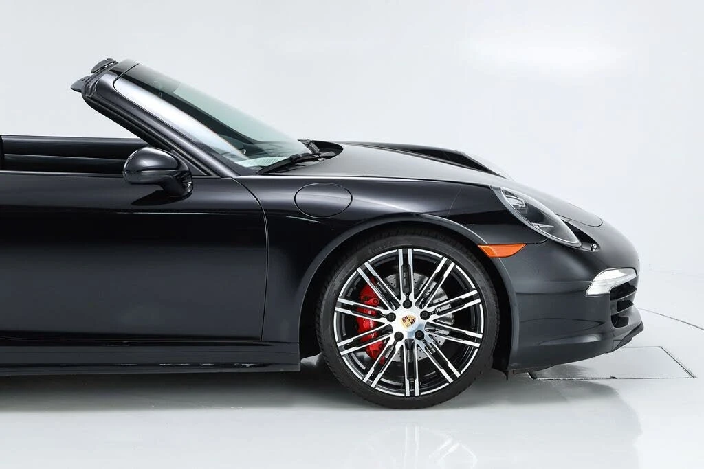2015 Porsche 991 Targa 4 & 4S - Image 25 of 31
