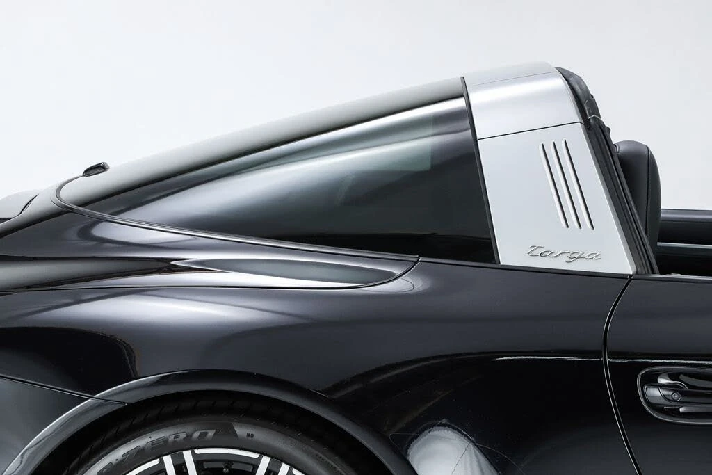 2015 Porsche 991 Targa 4 & 4S - Image 26 of 31