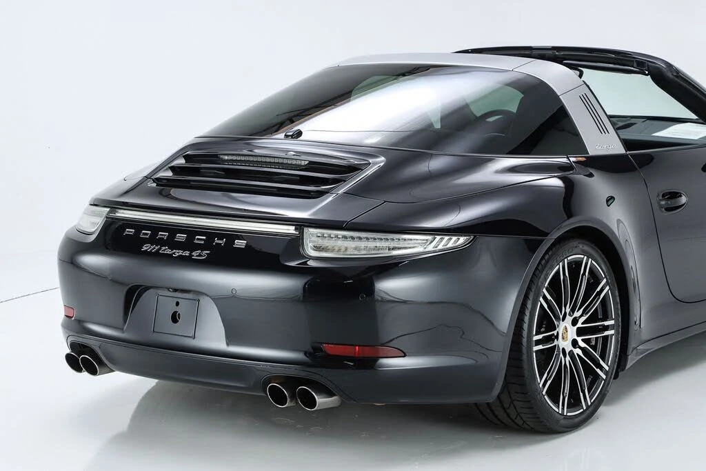 2015 Porsche 991 Targa 4 & 4S - Image 18 of 31
