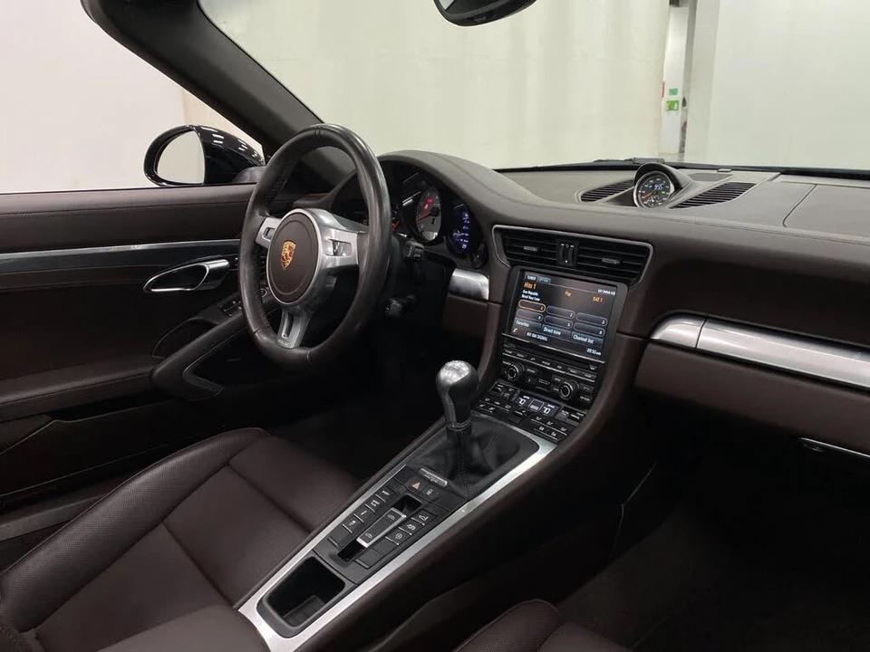 2015 Porsche 991 Targa 4 & 4S - Image 18 of 31