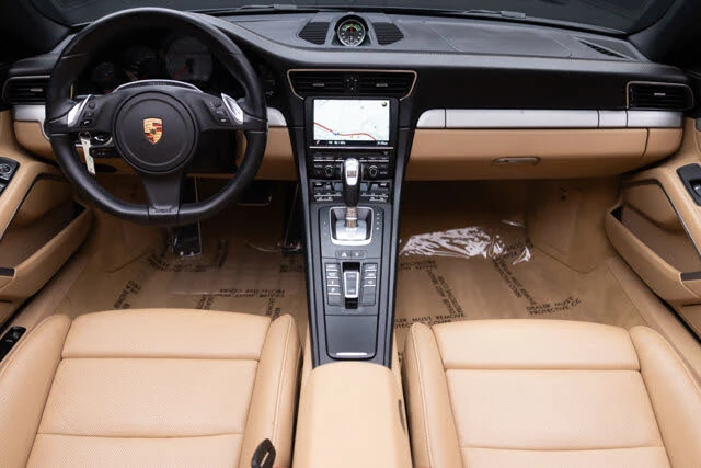 2015 Porsche 991 Targa 4 & 4S - Image 3 of 31