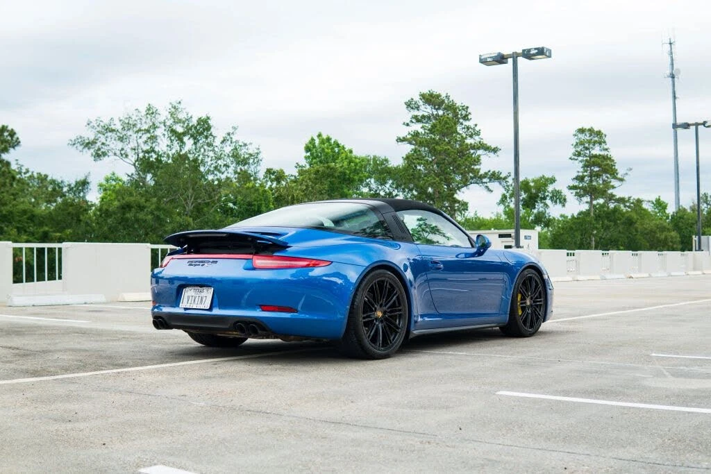 2015 Porsche 991 Targa 4 & 4S - Image 9 of 31