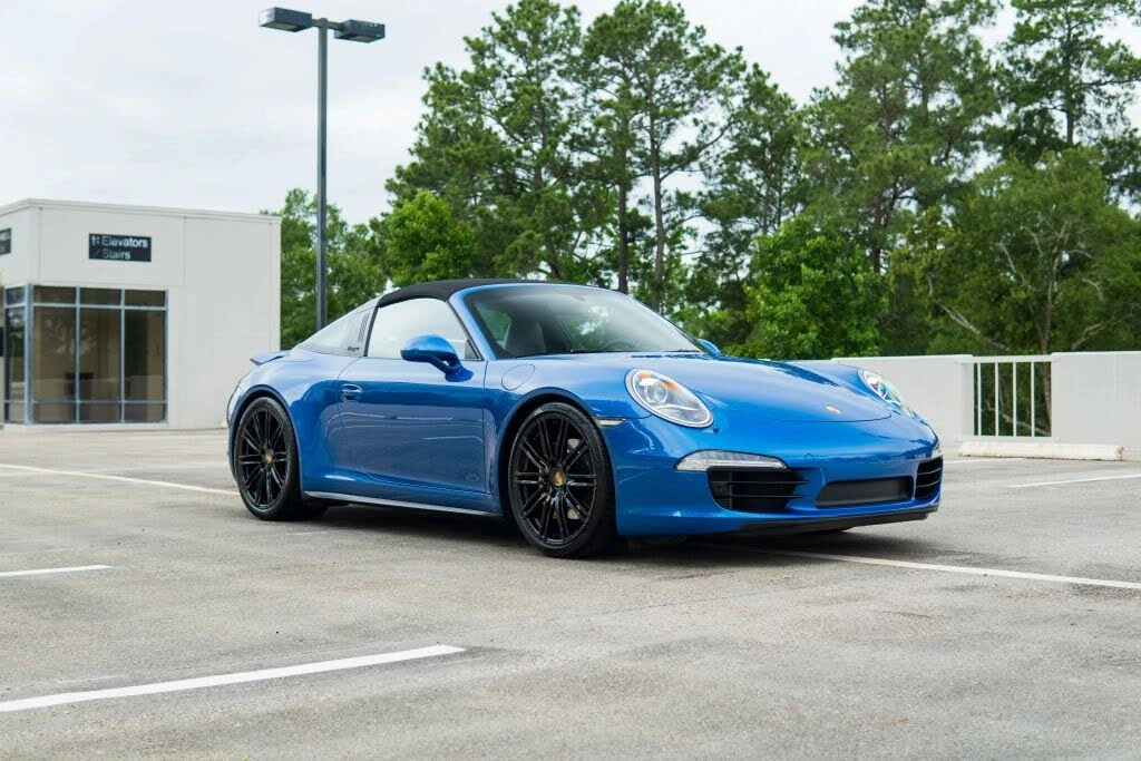 2015 Porsche 991 Targa 4 & 4S - Image 12 of 31