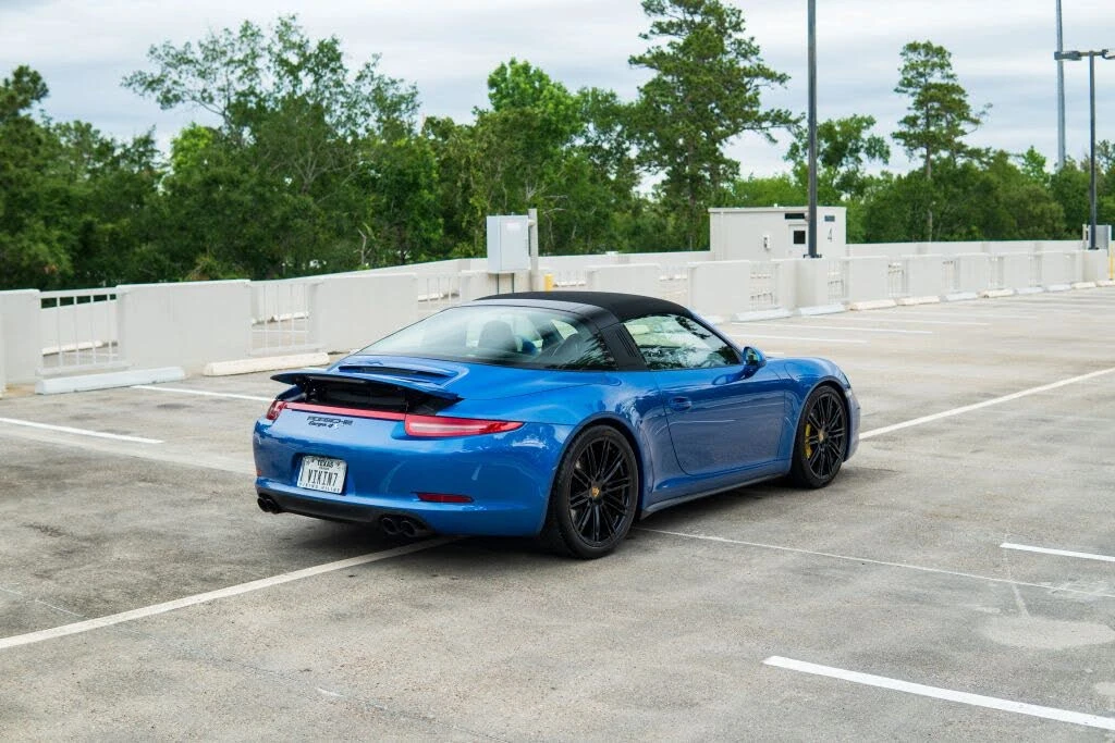 2015 Porsche 991 Targa 4 & 4S - Image 10 of 31
