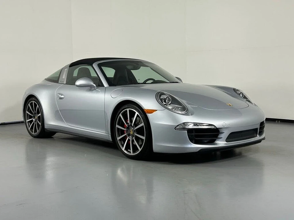 2015 Porsche 991 Targa 4 & 4S - Image 6 of 31