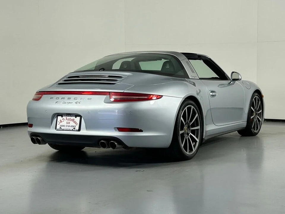 2015 Porsche 991 Targa 4 & 4S - Image 4 of 31