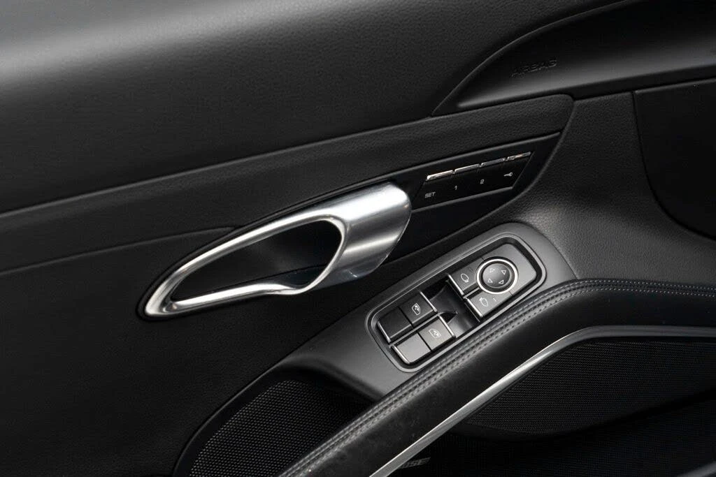 2015 Porsche 991 Targa 4 & 4S - Image 22 of 31