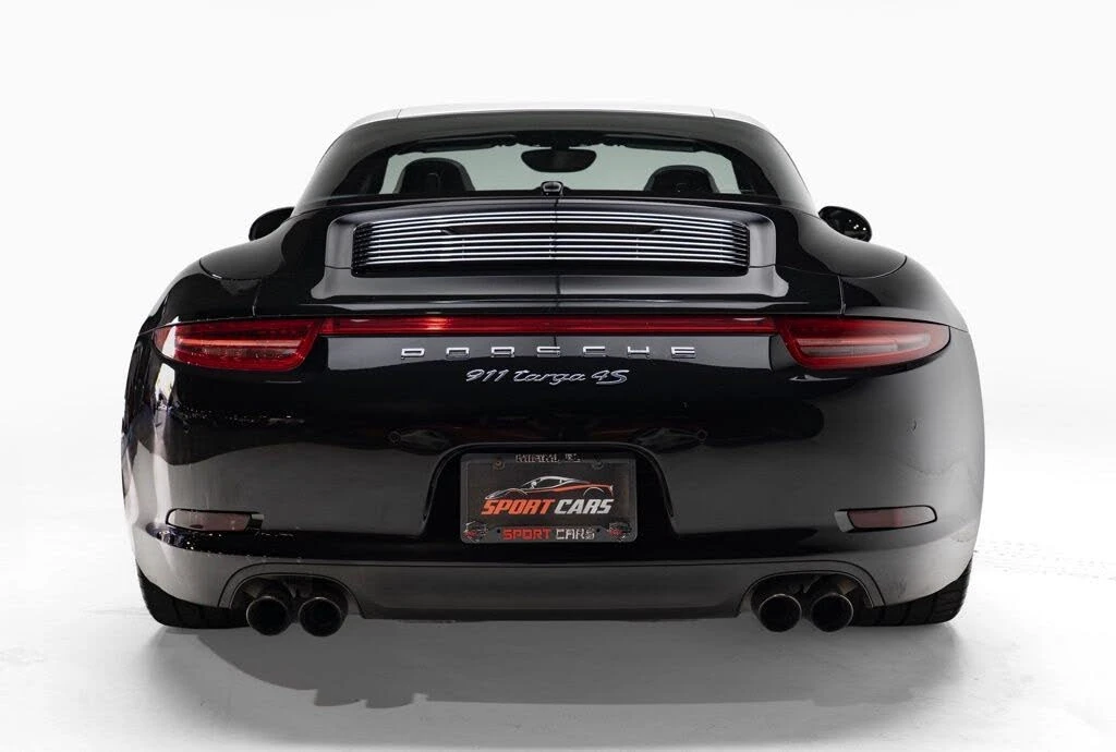 2015 Porsche 991 Targa 4 & 4S - Image 10 of 31