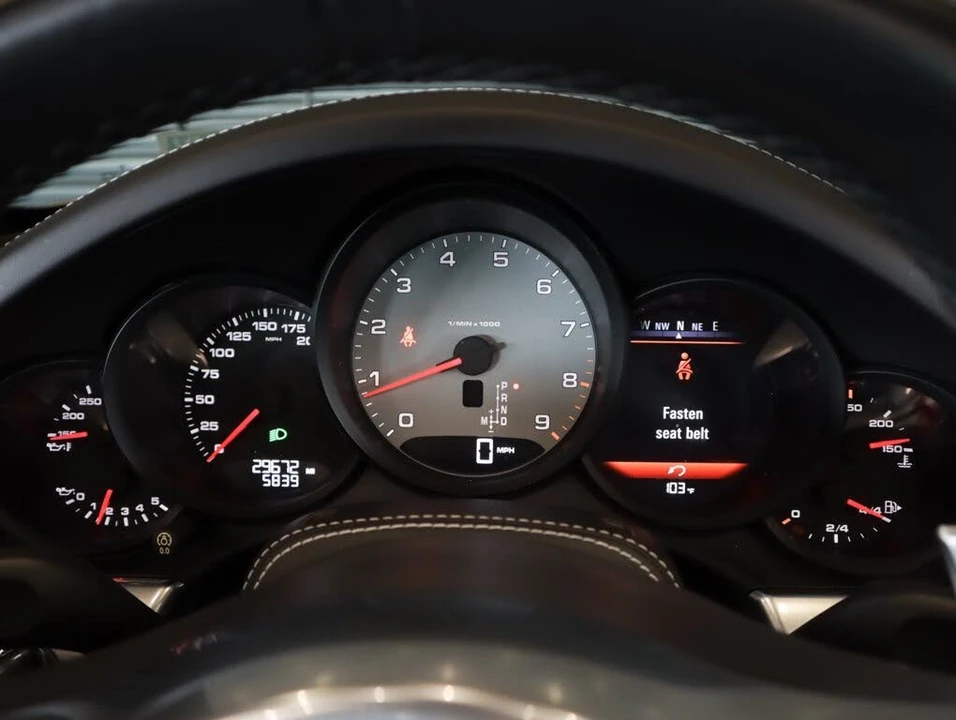 2015 Porsche 991 Targa 4 & 4S - Image 16 of 31