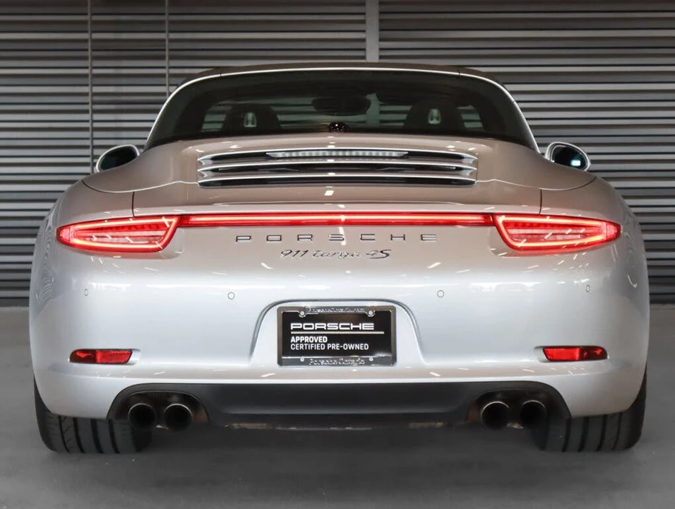 2015 Porsche 991 Targa 4 & 4S - Image 9 of 31