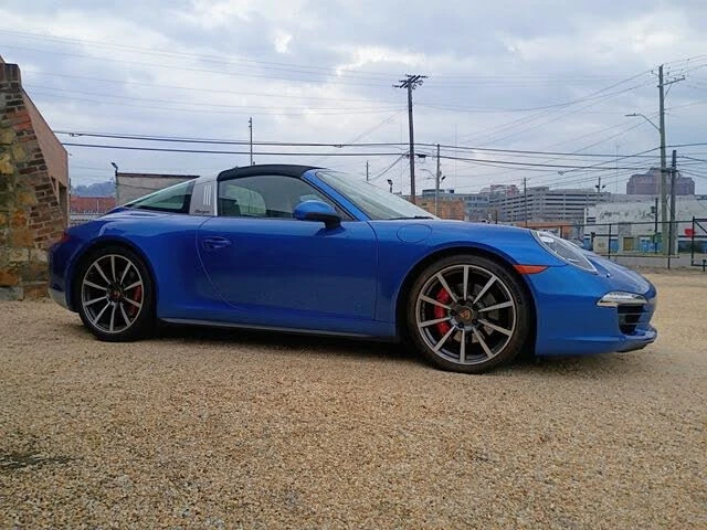 2015 Porsche 991 Targa 4 & 4S - Image 14 of 31