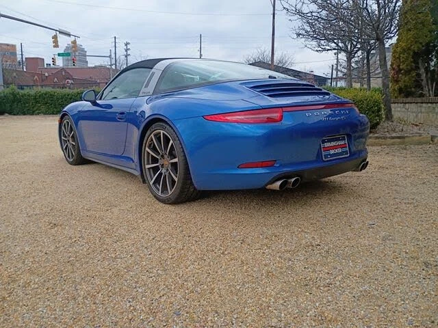 2015 Porsche 991 Targa 4 & 4S - Image 9 of 31
