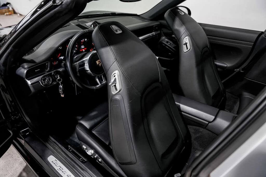 2015 Porsche 991 Targa 4 & 4S - Image 21 of 31
