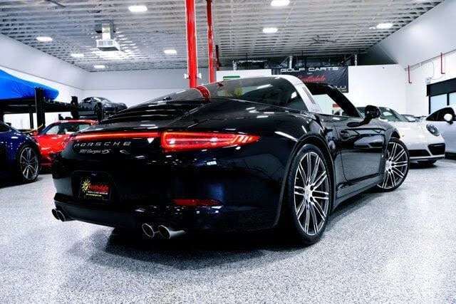 2015 Porsche 991 Targa 4 & 4S - Image 17 of 31