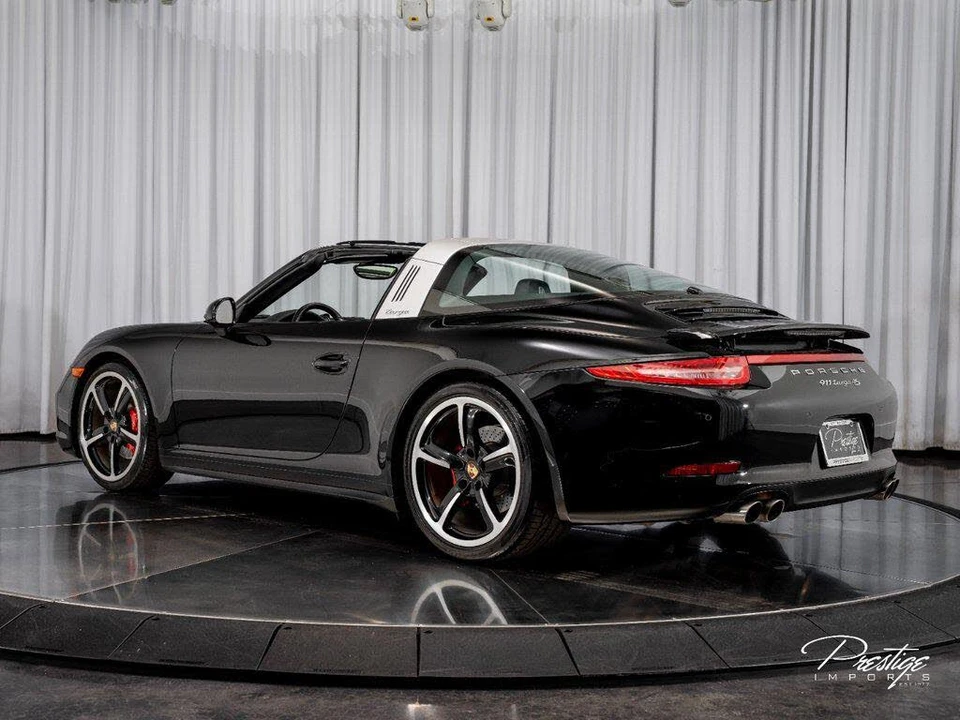 2015 Porsche 991 Targa 4 & 4S - Image 13 of 31