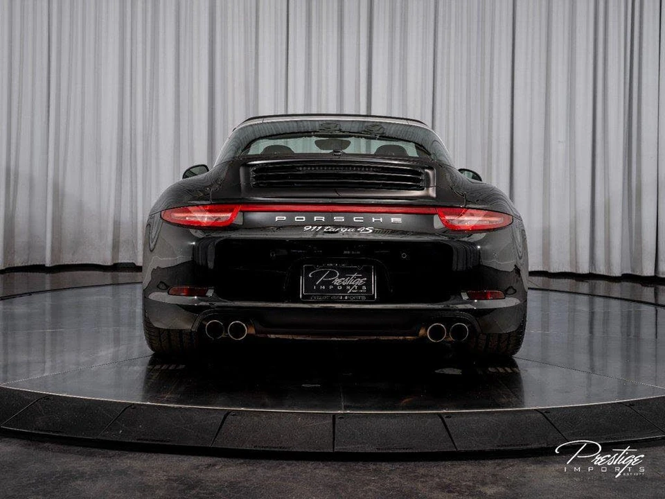 2015 Porsche 991 Targa 4 & 4S - Image 14 of 31