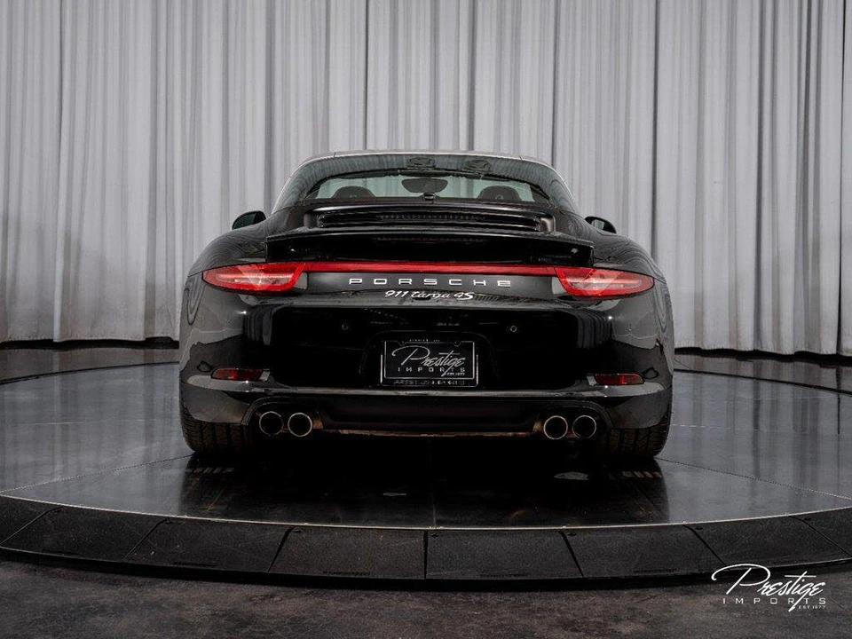 2015 Porsche 991 Targa 4 & 4S - Image 15 of 31