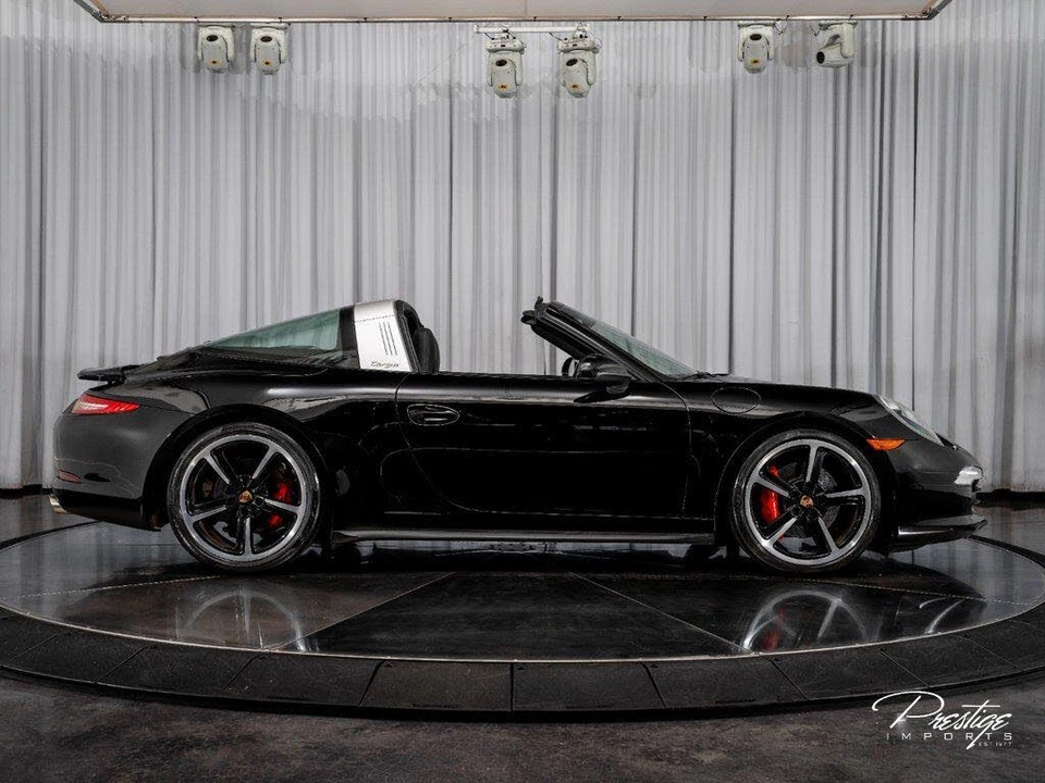 2015 Porsche 991 Targa 4 & 4S - Image 18 of 31