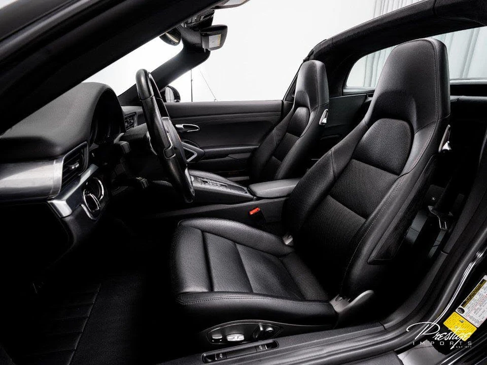 2015 Porsche 991 Targa 4 & 4S - Image 25 of 31