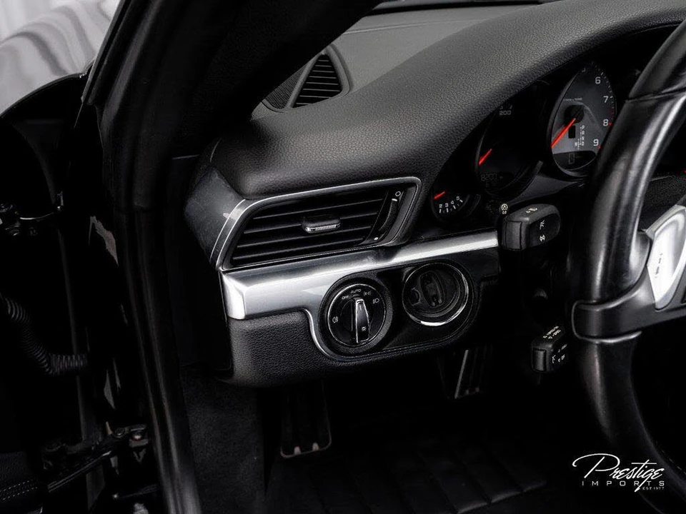 2015 Porsche 991 Targa 4 & 4S - Image 29 of 31
